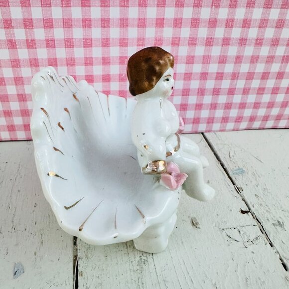 Vintage Cherub Jewelry Dish Angel Figurine Vintage Valentine's Day Decor - Picture 7 of 11